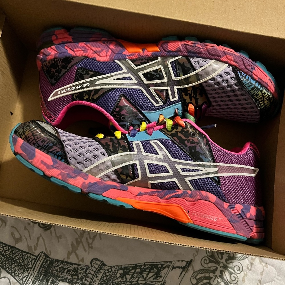 ASICS Gel Noosa Tri 8